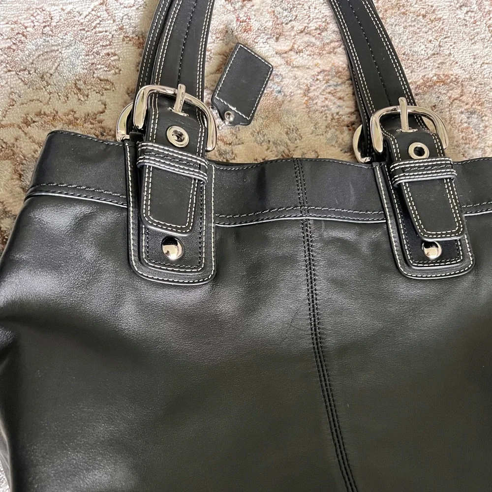 Coach Vintage SoHo Black Leather Pleated Hobo Shoulder Bag Tote F15045 EUC - Picture 3 of 12
